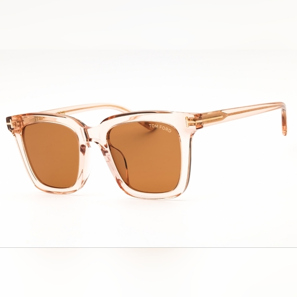 Tom Ford Accessories - NWT, Tom Ford FT0970-K,  Unisex Sunglasses,  Size 52X22X145